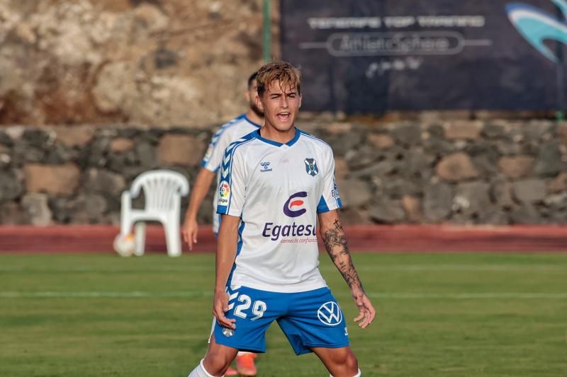 Primer partido amistoso del CD Tenerife, contra el Águilas