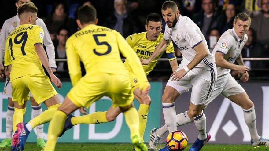 Gil Manzano desestabiliza al Villarreal ante el Real Madrid (2-3)