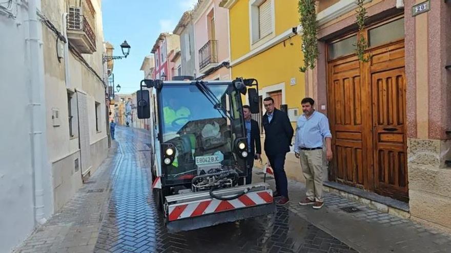 Solo ha pasado un año y Mutxamel ya modifica el nuevo contrato de basura