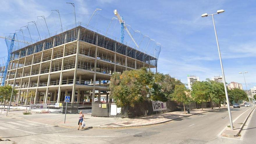 Obras de la residencia en la calle Juan Gris.