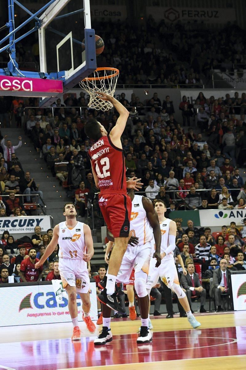 Partido entre el Casademont y el Baskonia