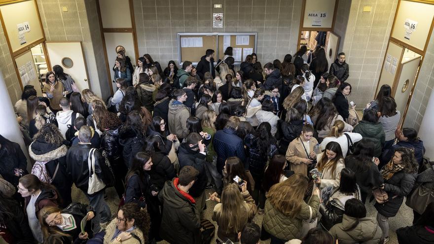 Menos de 24 horas para las oposiciones de Secundaria en Aragón: 12.000 docentes y 1.018 plazas en juego