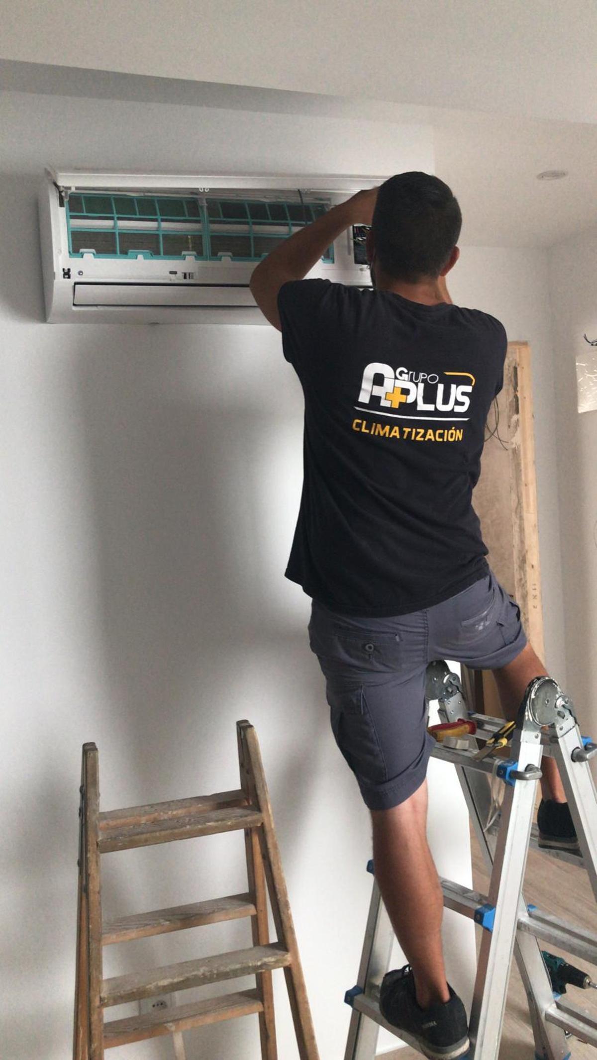 Grupo Aplus está formado por un amplio equipo de profesionales.