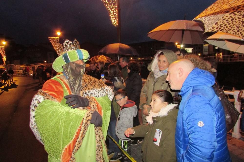 Desfile de los Reyes Magos en Llanes