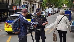 La Policia Local de Manresa atuarnt a un control el conductor dun patinet