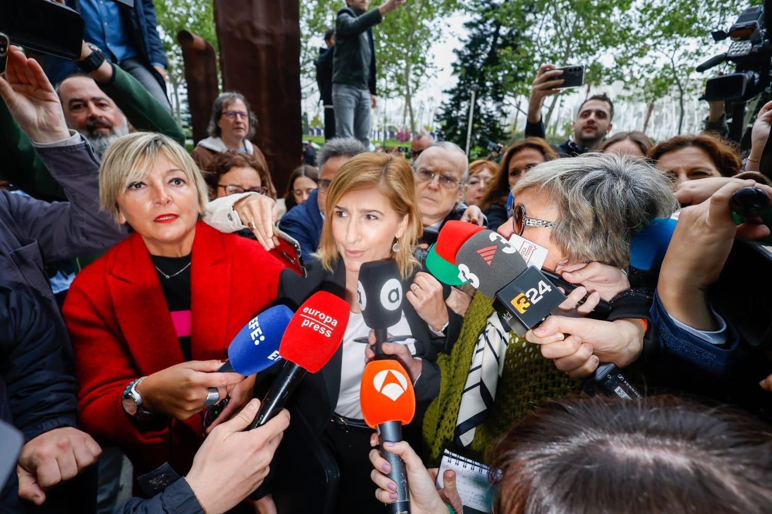 La llegada de la exconsellera Pradas y Argüeso para declarar como imputados por la gestión de la dana
