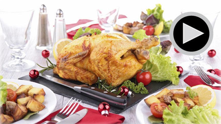 Un delicioso pollo relleno de Navidad.