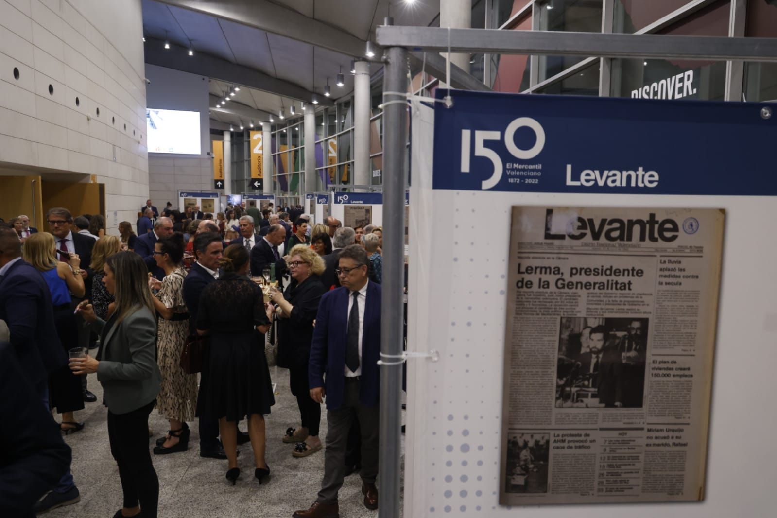 Todas las fotos de la gala de entrega de los premios Levante-EMV - 150 Aniversario