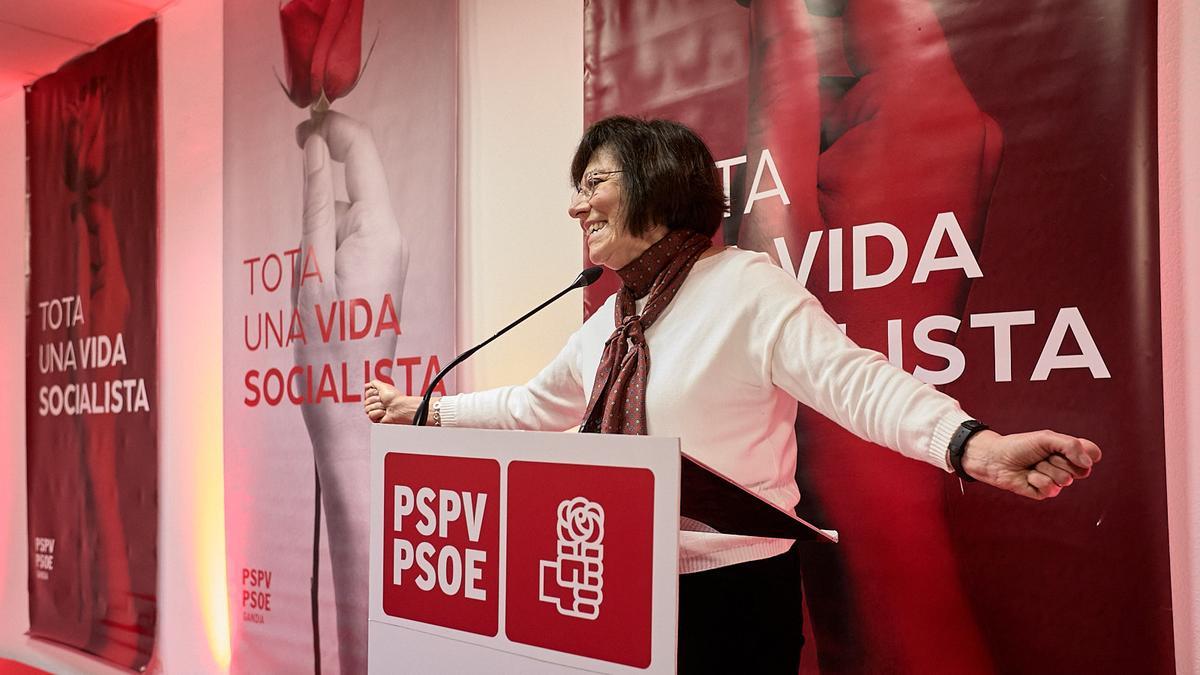 Pepa Frau, en el acto celebrado en la sede del PSPV de Gandia.