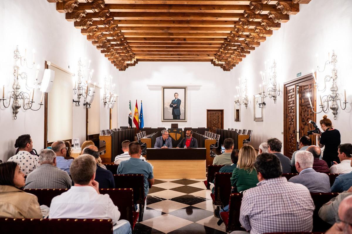 Galería | Así ha sido la presentación de 'Bajo el mismo cielo' de Paco Boya