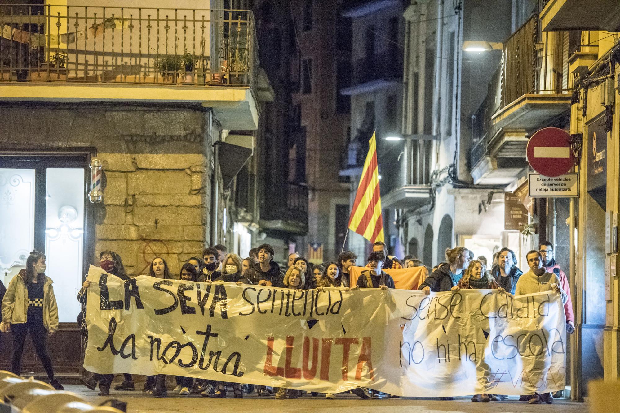 Manifestació a Manresa en defensa de l'escola en català