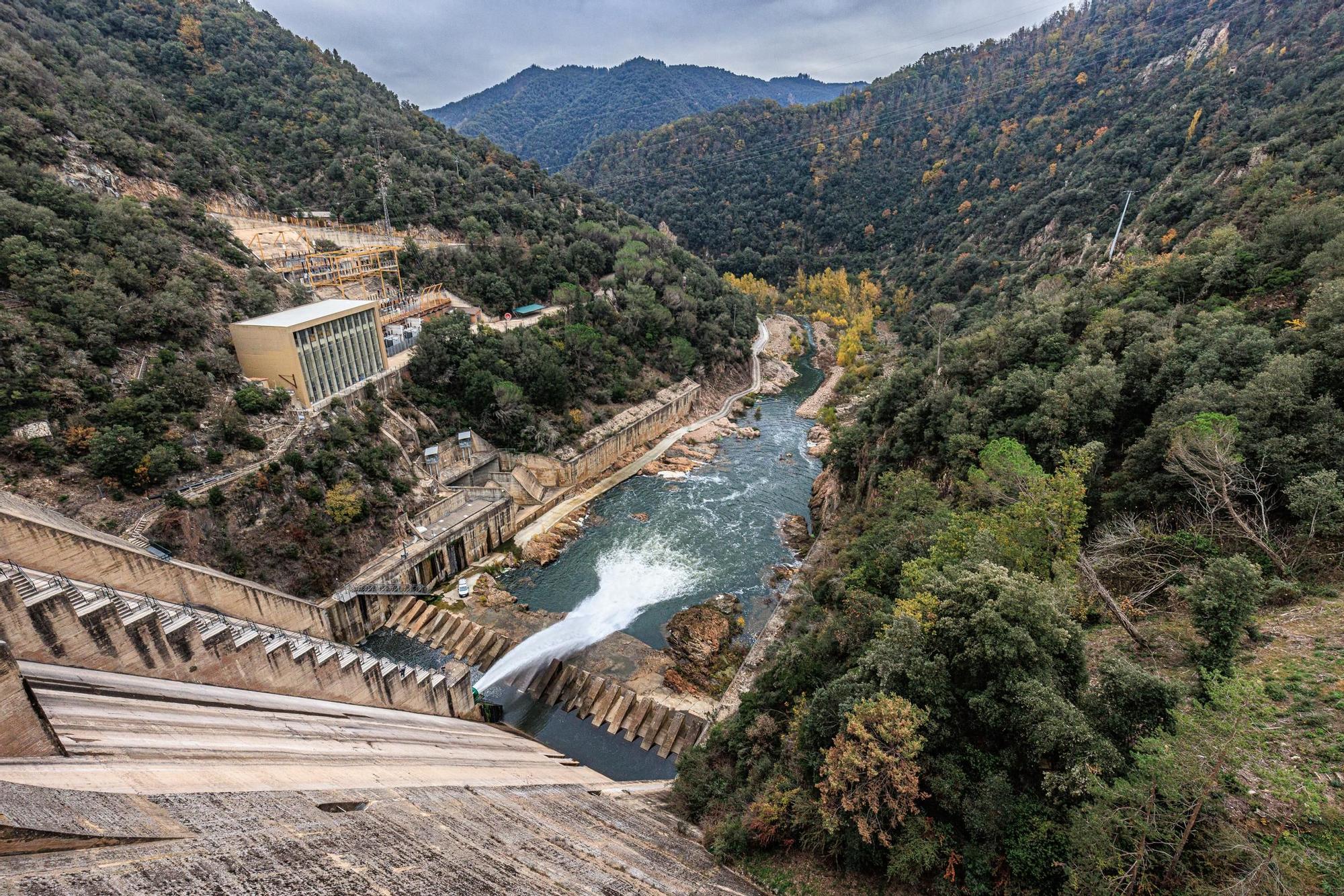 Imatges d'un moment crític: Catalunya viu l’episodi de sequera més greu registrat mai