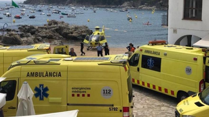 Cinc ferits per cremades en explotar el motor  d&#039;una llanxa a Calella