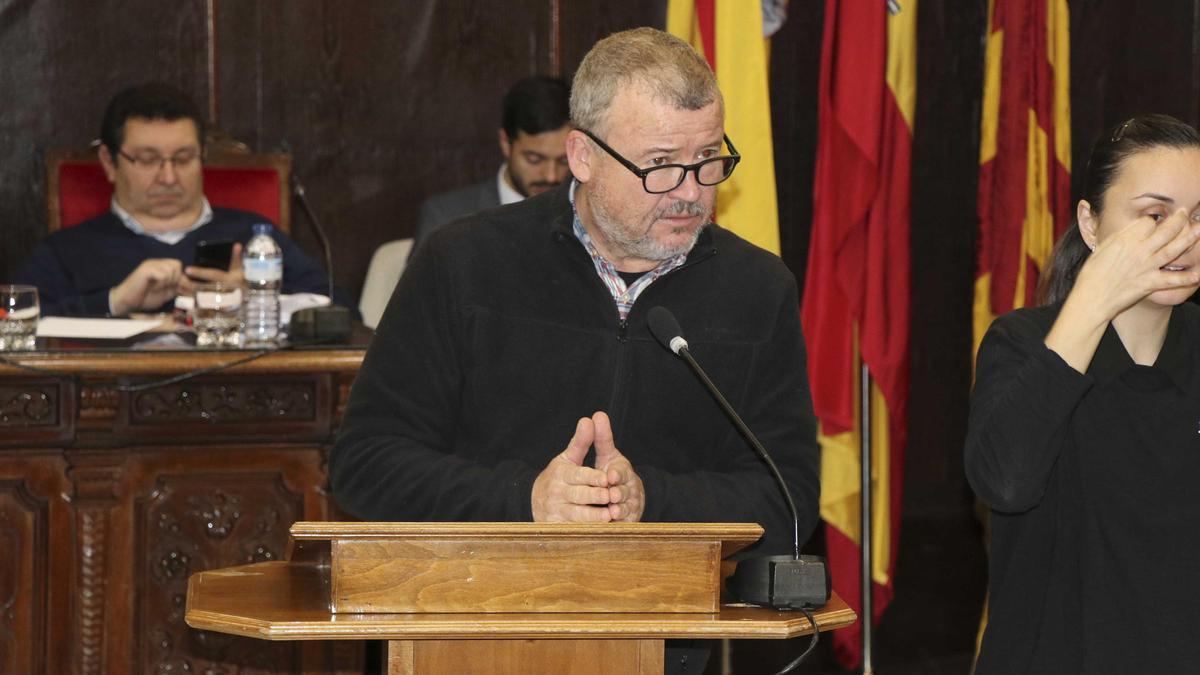 El portavoz de Compromís, en un pleno.