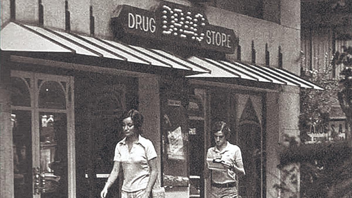 El sótano de la cafetería Drac Drug-Store, en el número 30, amplificó la Nova Cançó y el mejor jazz.