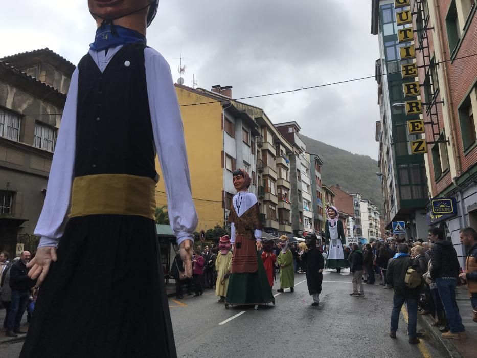 Desfile de San Martín en Moreda