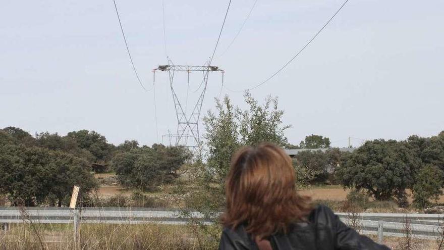 Torre de alta tensión instalada en la provincia.