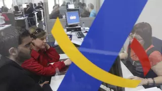 Hacienda avisa: no puedes entrar o salir de España si llevas más de esta cantidad de dinero