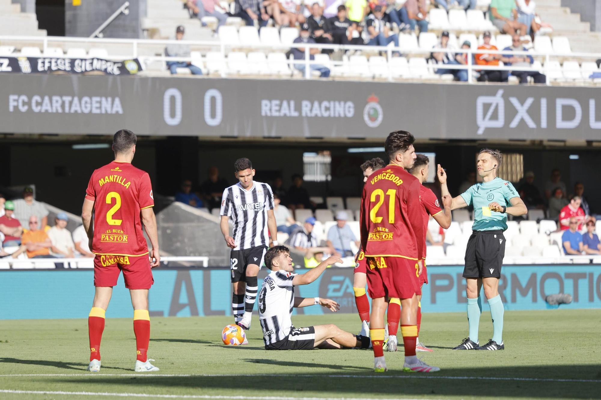 La victoria del FC Cartagena ante el Racing, en imágenes