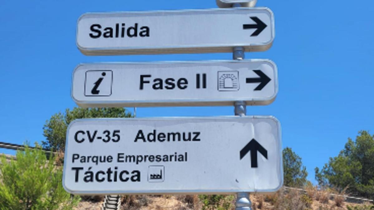 Señalización en Fuente del Jarro.
