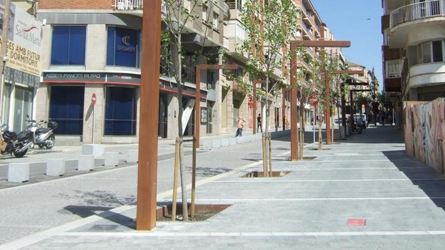 El carrer d&#039;Alfons XII de Manresa