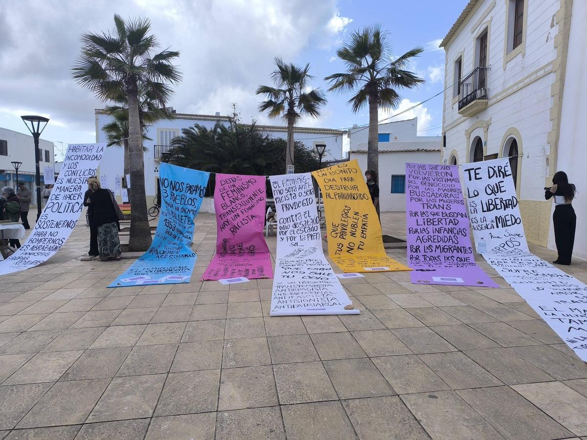 Mira las imágenes de las actividades por el Día Internacional de la Mujer en Formentera