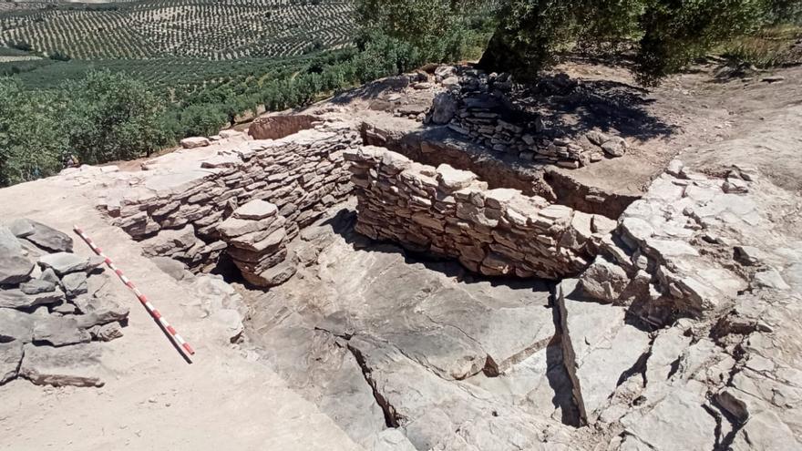 El yacimiento de La Viñuela de Almedinilla no estaba vinculado a ningún poblado