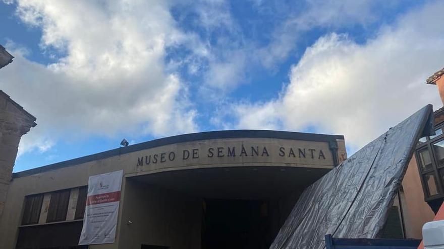 Salida del cuadro del Museo de Semana Santa