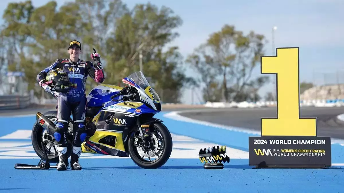 Ana Carrasco, la primera campeona del mundo de motociclismo: "Dejé de creer que podía seguir ganando"
