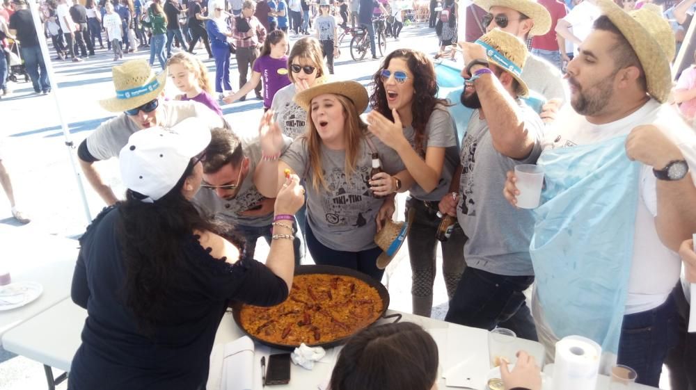 Miles de vecinos de Torrevieja disfrutan del Día de las Paellas en el recinto ferial con motivo de las fiestas patronales de La Purísima2018