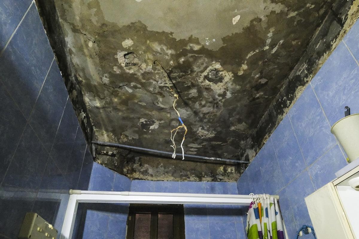 Viviendas de Grupo Sanz Orrio en La Isleta en malas condiciones