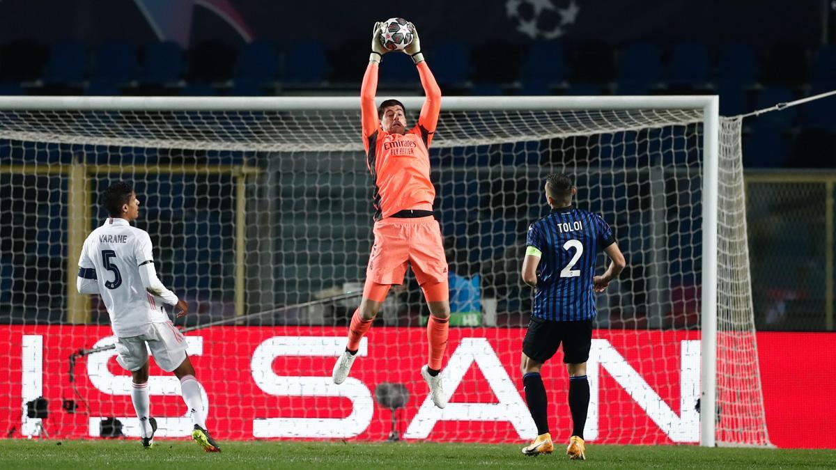 Courtois no ha encajado ningún gol ante el Atalanta en la ida de los octavos de la Champions