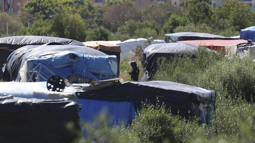 Así fue el desalojo del mayor asentamiento de chabolas de Ibiza