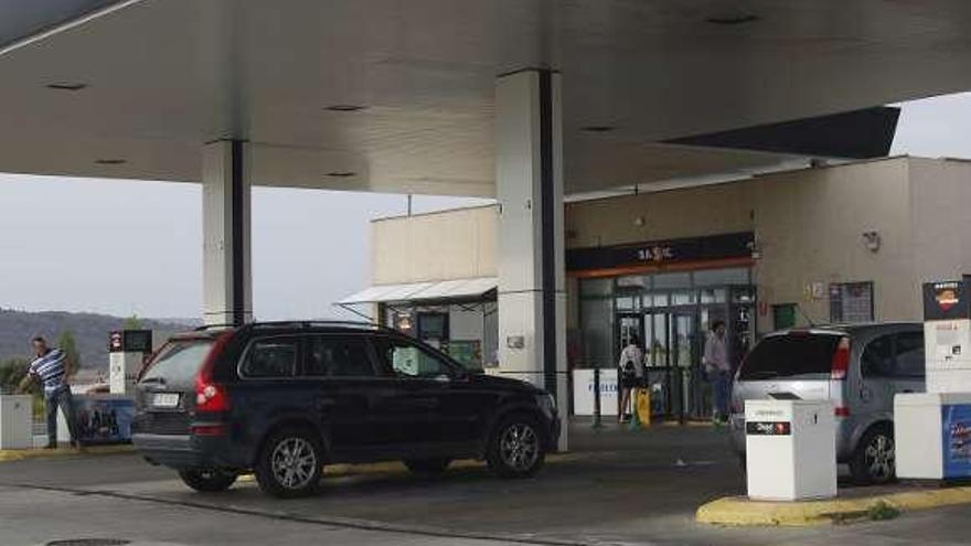 Gasolinera de Quintanilla de Urz donde se registró el suceso. / la opinión