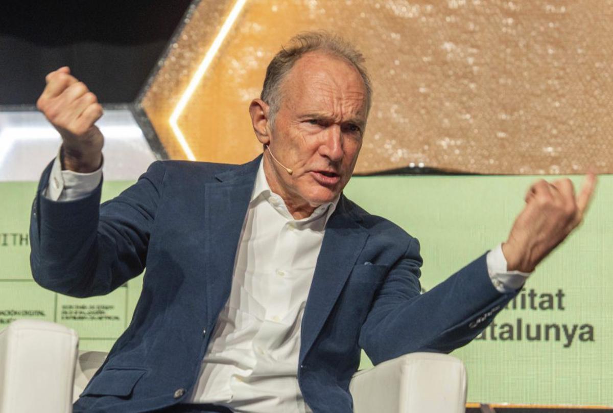 L’inventor de la World Wide Web, contra el disseny addictiu de les xarxes