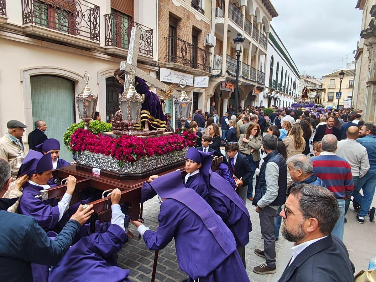 Los pequeños de Lucena y Villanueva de Córdoba disfrutan de la Semana Santa chiquita