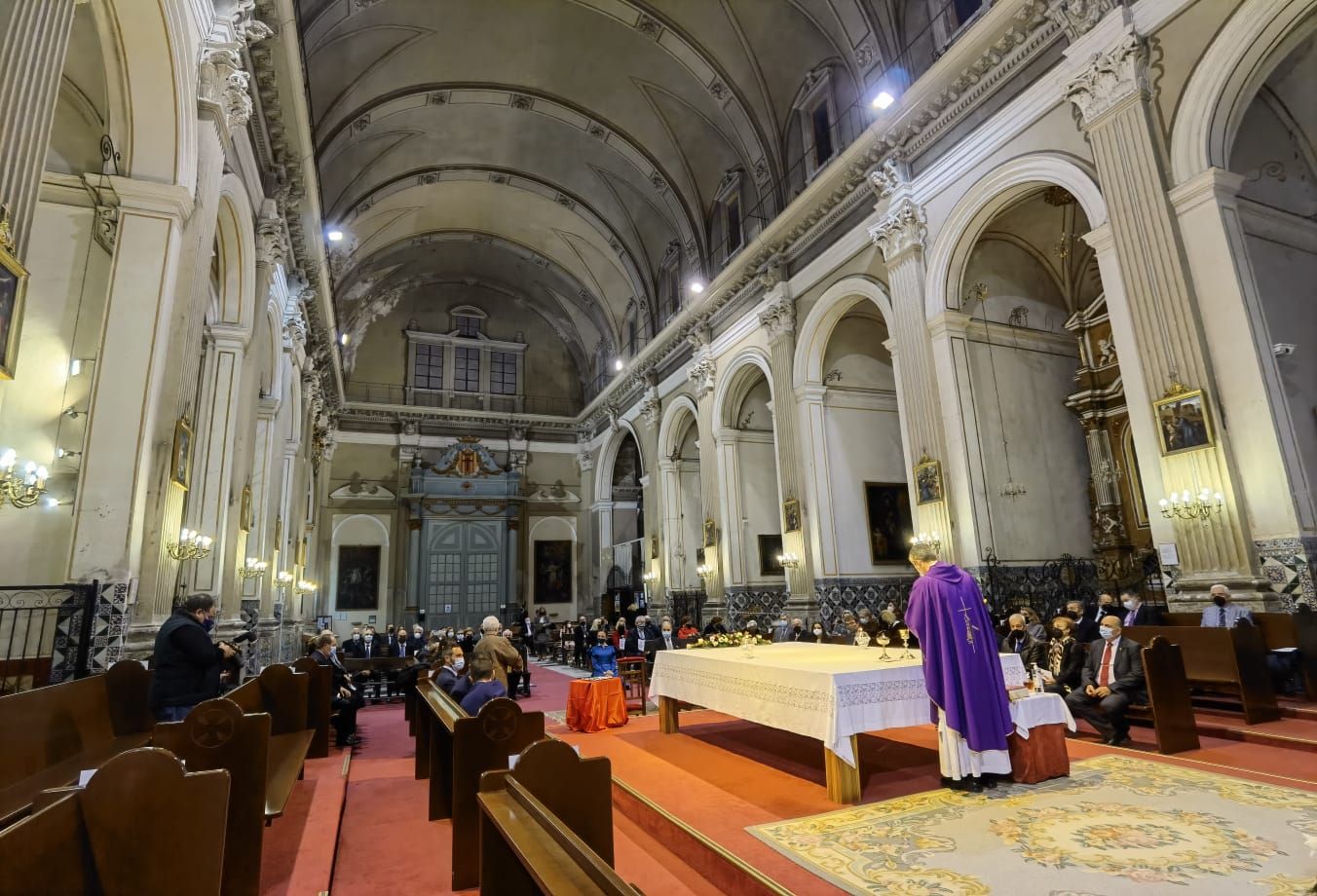 Quico Catalán, mantenedor del acto de nombramiento de la Clavariesa Infantil del Altar de sant Vicent Ferrer del Carmen