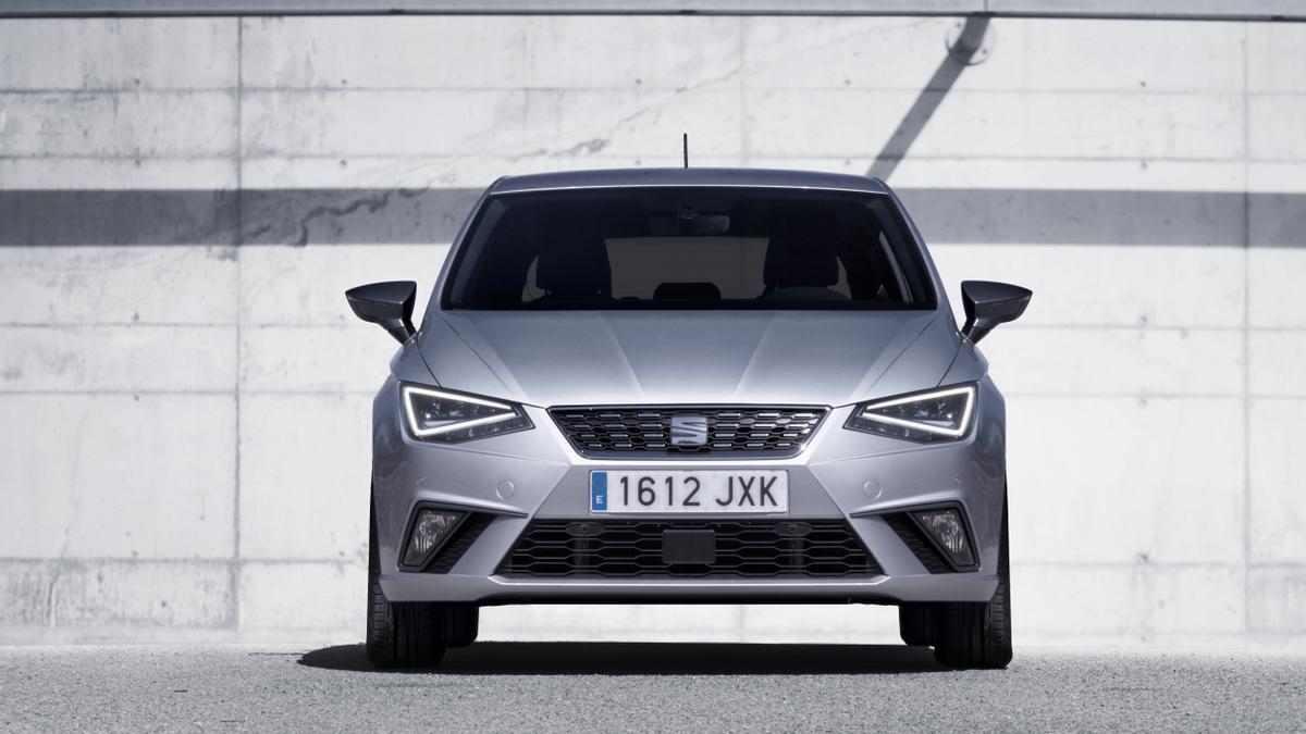 El SEAT Ibiza también está incluido dentro de la promoción con un precio que va desde los 11.800€.