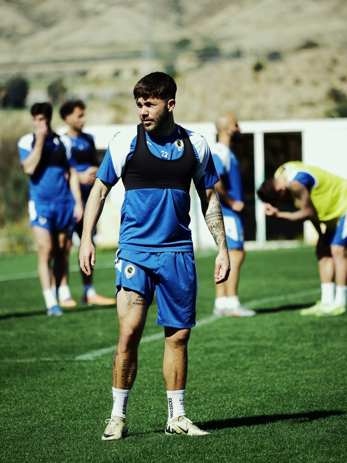 Antonio Aranda podrá ser titular frente al Murcia su finalmente Mehdi Puch se queda fuera del once.