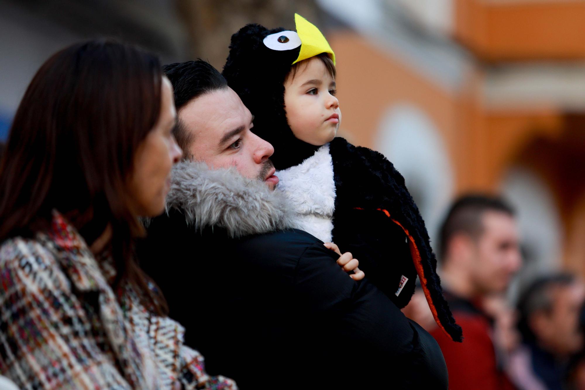 Todas las imágenes de la rúa de carnaval 2023 en Santa Eulària