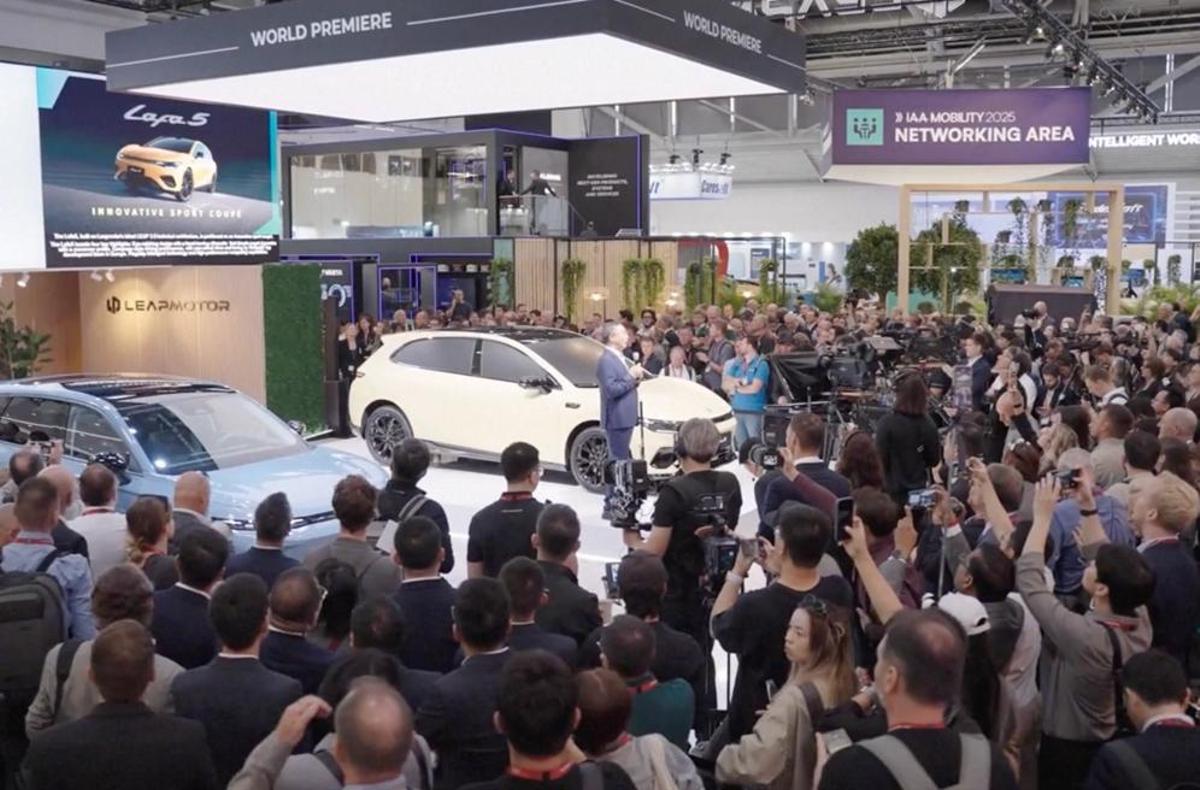 Los fabricantes chinos aceleran su expansión en Europa: en julio alcanzaron un 9,9% de participación en el mercado de autos eléctricos, impulsados por innovación tecnológica y alianzas estratégicas