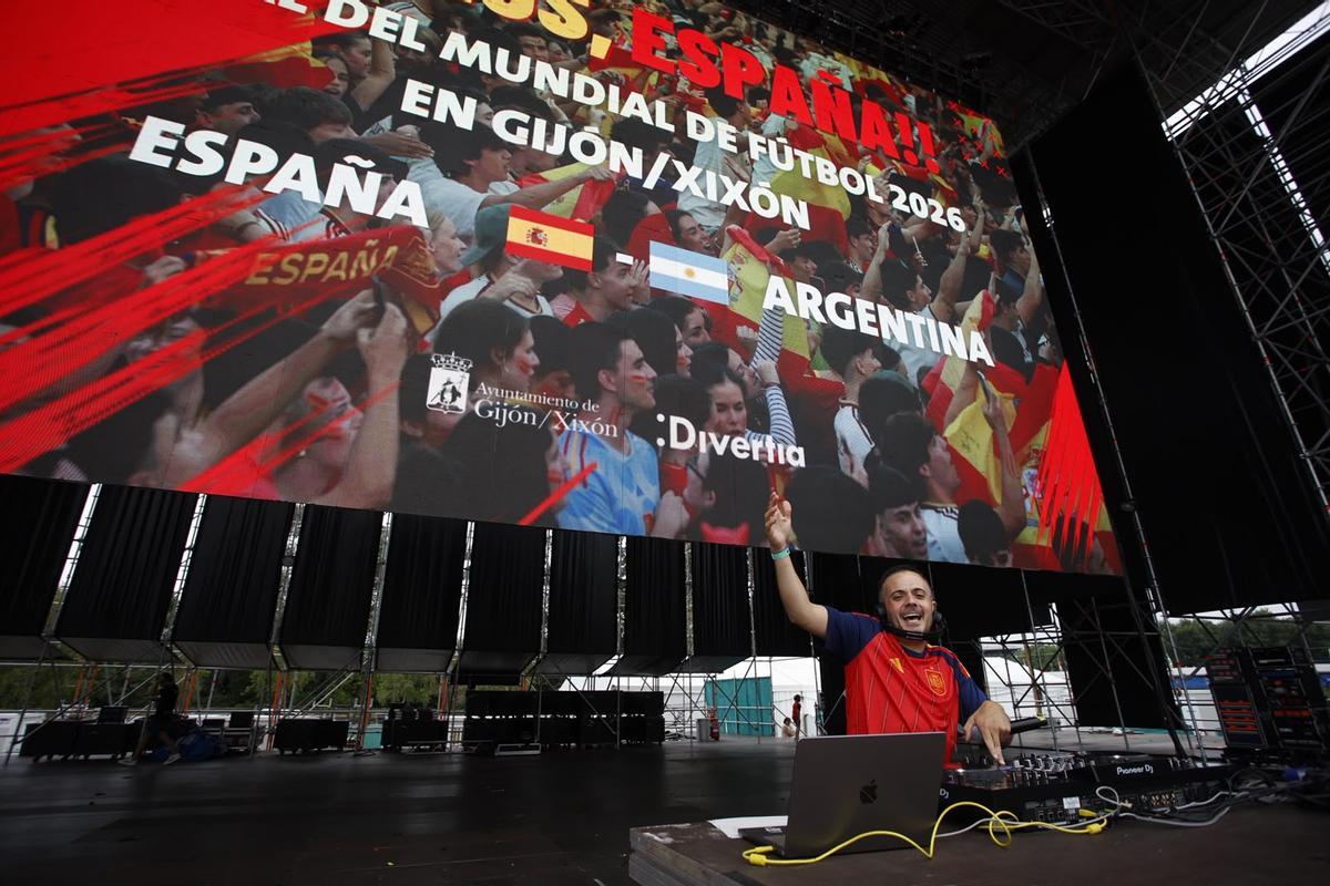 Gijón vive la final del mundial en el Hermanos Castro Gijón vive la final del mundial en el Hermanos Castro