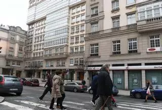 El Concello cambia el plan general para cumplir el pacto que evitó el derribo del edificio Fenosa