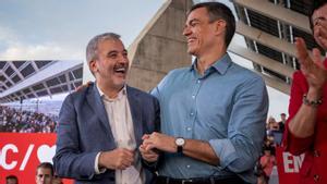 Pedro Sánchez y Jaume Collboni durante un acto político