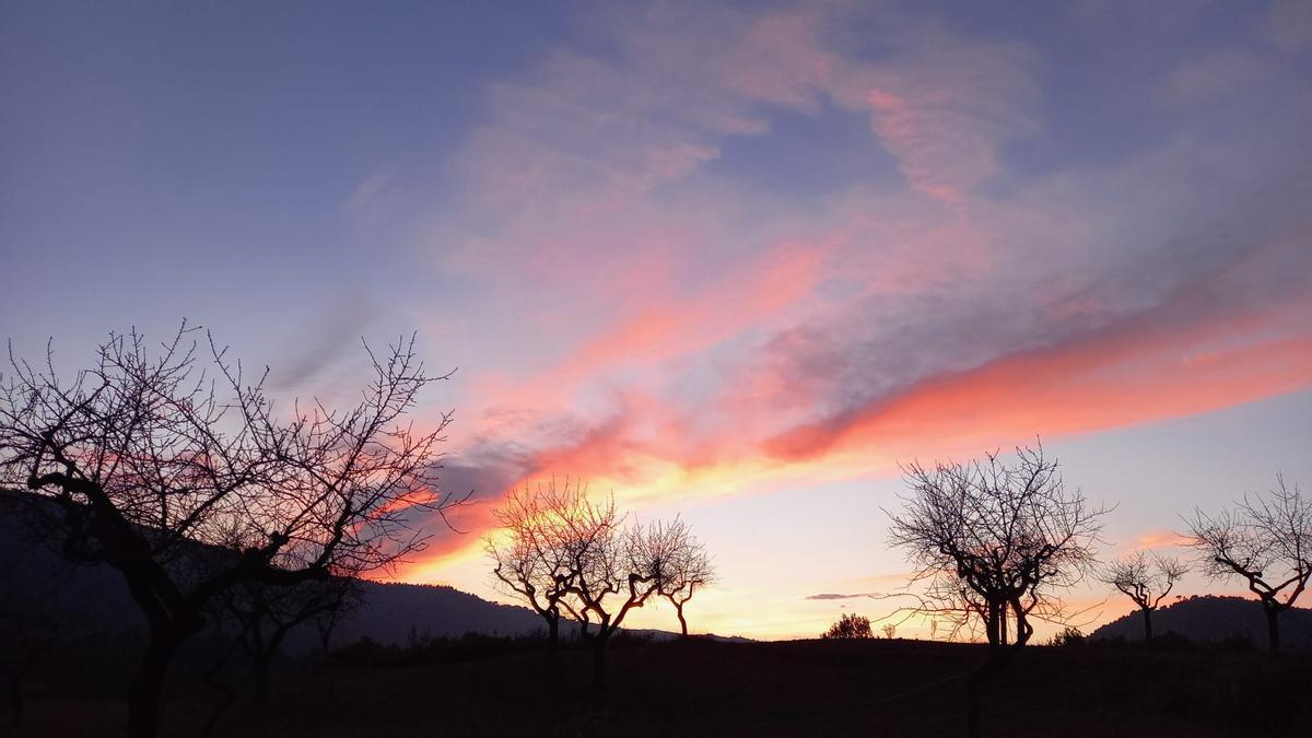 Núvols de foc, al Bages.