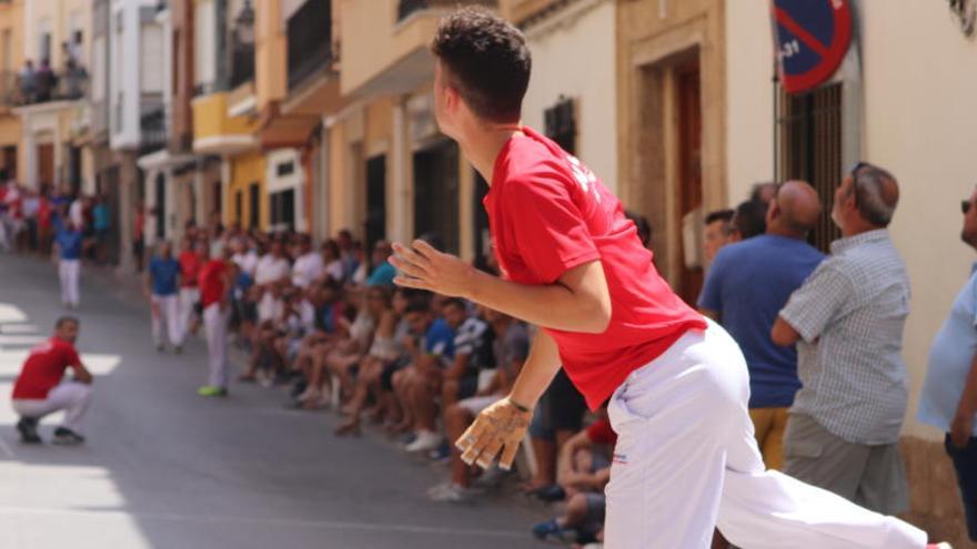 Benidorm segueix regnant en les Llargues