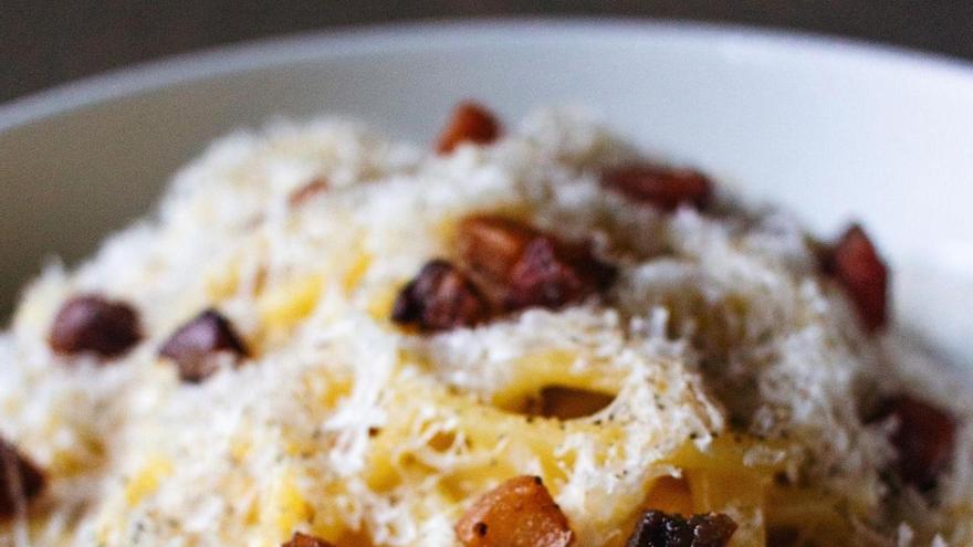 Receta fácil y rápida: pasta a la carbonara en cinco minutos