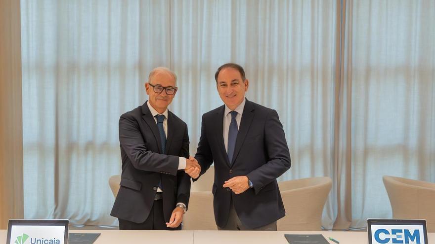 Unicaja renueva su acuerdo con la CEM de Málaga para reforzar la financiación y el acompañamiento a empresas y autónomos