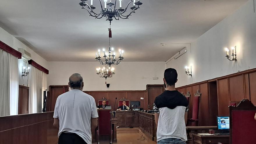 Condenados a dos años de cárcel por vender droga en la plaza Alta de Badajoz