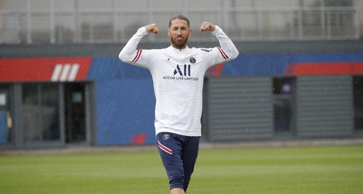 Sergio Ramos, con la camiseta del PSG